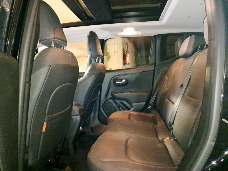 Jeep Renegade 1.3 TURBO T4 240 CV 4XE TRAILHAWK - Imagen 2
