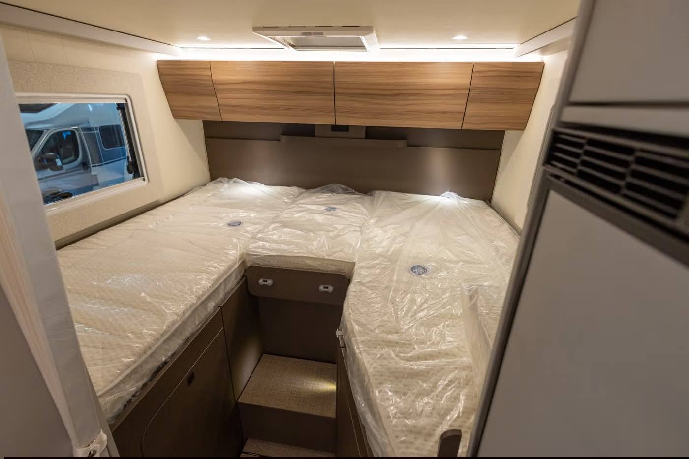 Bürstner TD 690 2026 – 3.000 km – 140 CV – Automática – Autocaravana premium - Imagen 7