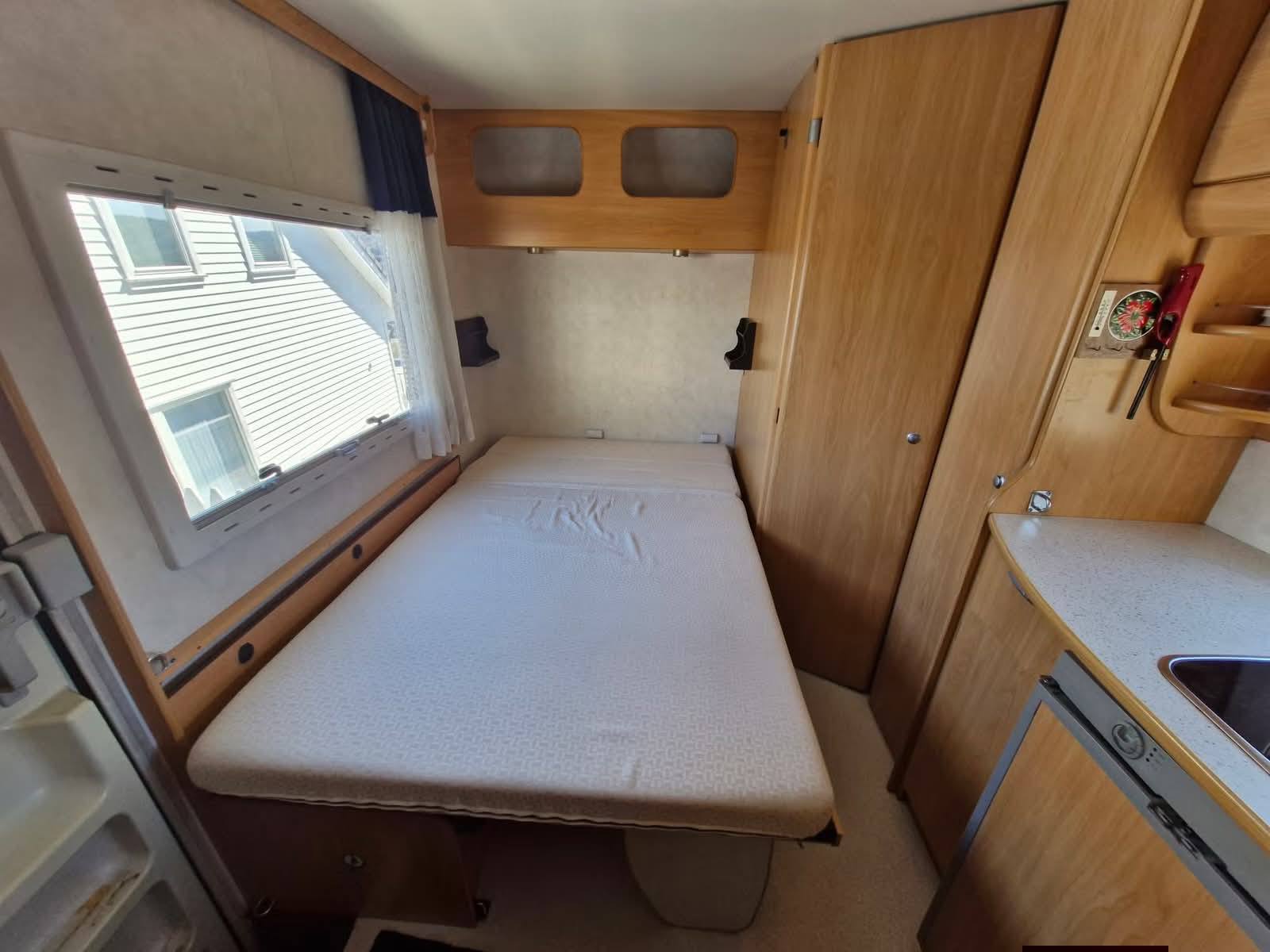 Chausson Welcome 50 2004 – 168.000 km – 2 plazas – Económica – Autocaravana compacta - Imagen 2
