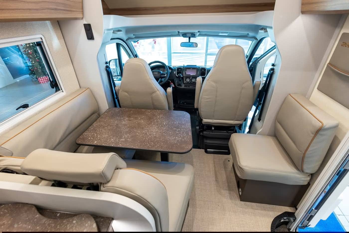 Bürstner TD 690 2026 – 3.000 km – 140 CV – Automática – Autocaravana premium - Imagen 6