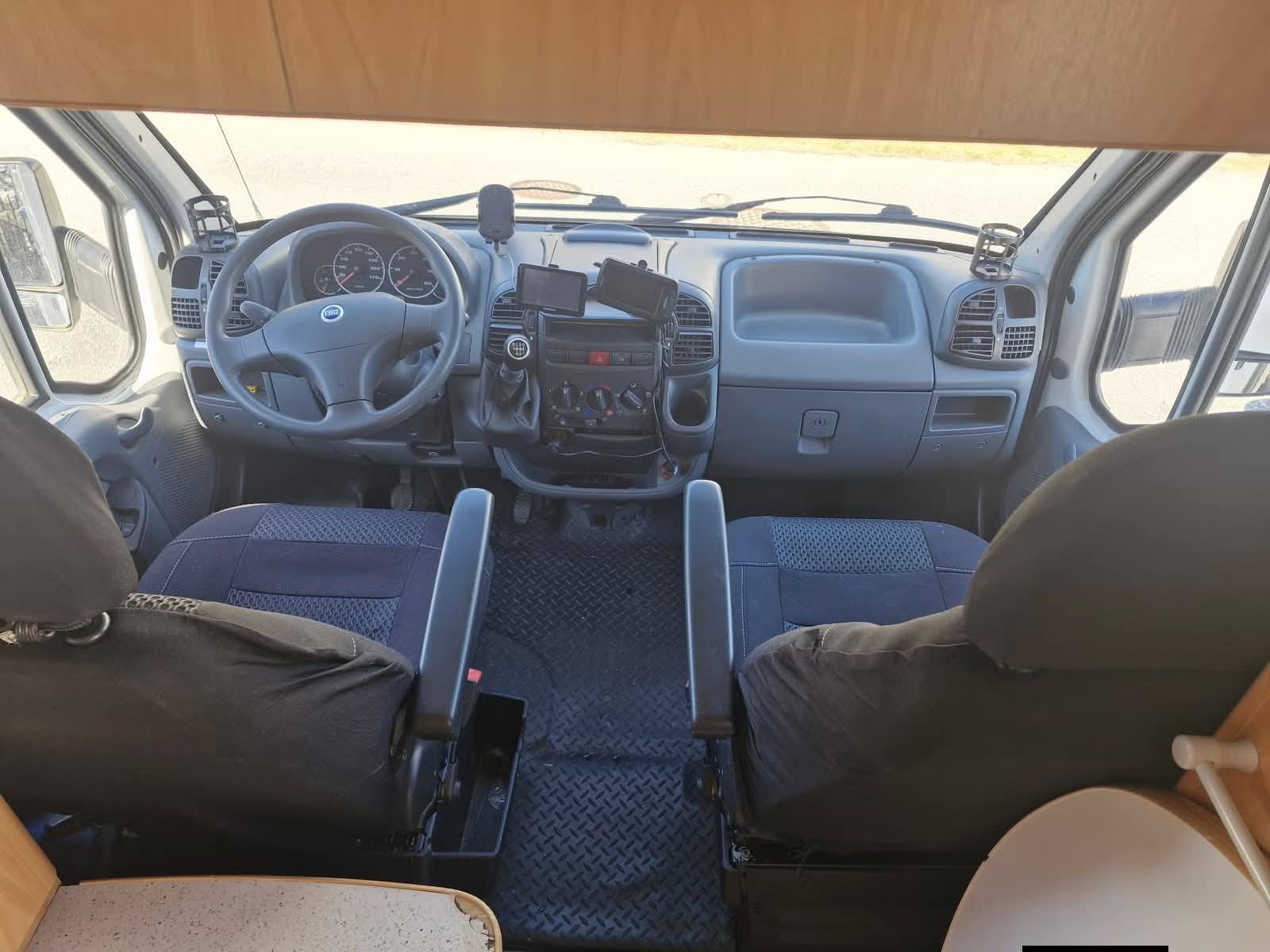 Chausson Welcome 50 2004 – 168.000 km – 2 plazas – Económica – Autocaravana compacta - Imagen 7