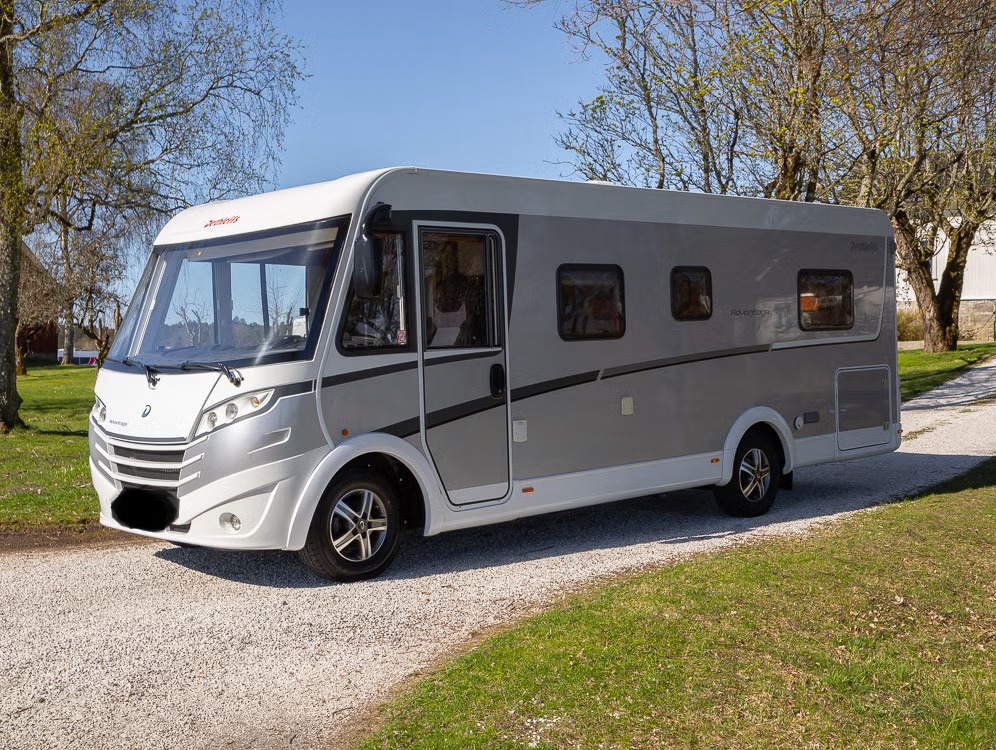Dethleffs Advantage I 7051 – 148 CV – 2016 – Autocaravana Automática Premium