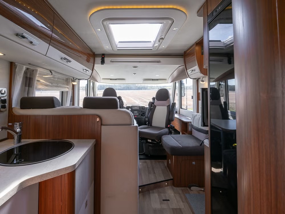 Dethleffs Advantage I 7051 – 148 CV – 2016 – Autocaravana Automática Premium - Imagen 9