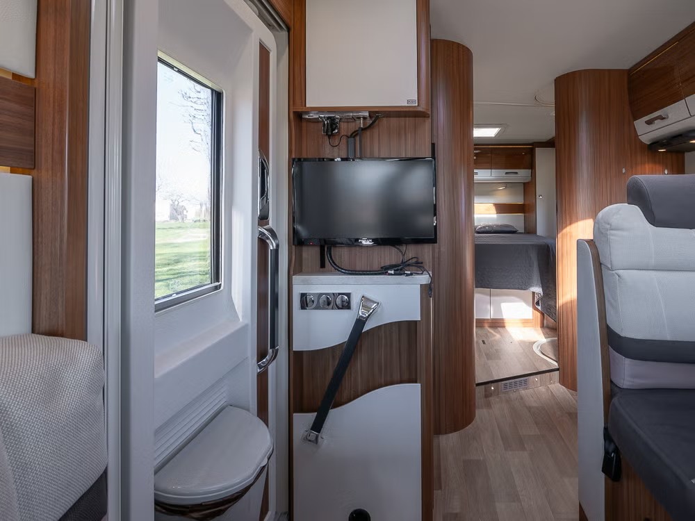 Dethleffs Advantage I 7051 – 148 CV – 2016 – Autocaravana Automática Premium - Imagen 5